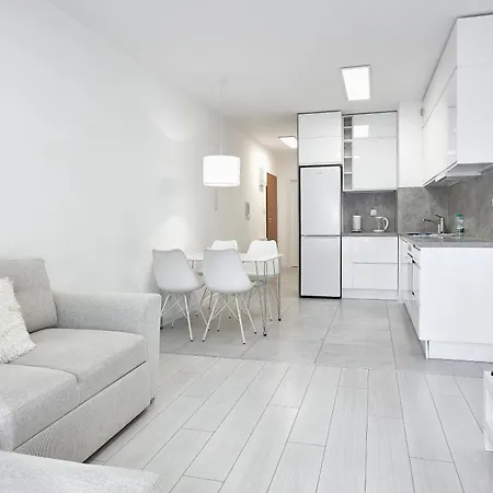 Gorki Modern Apartment *